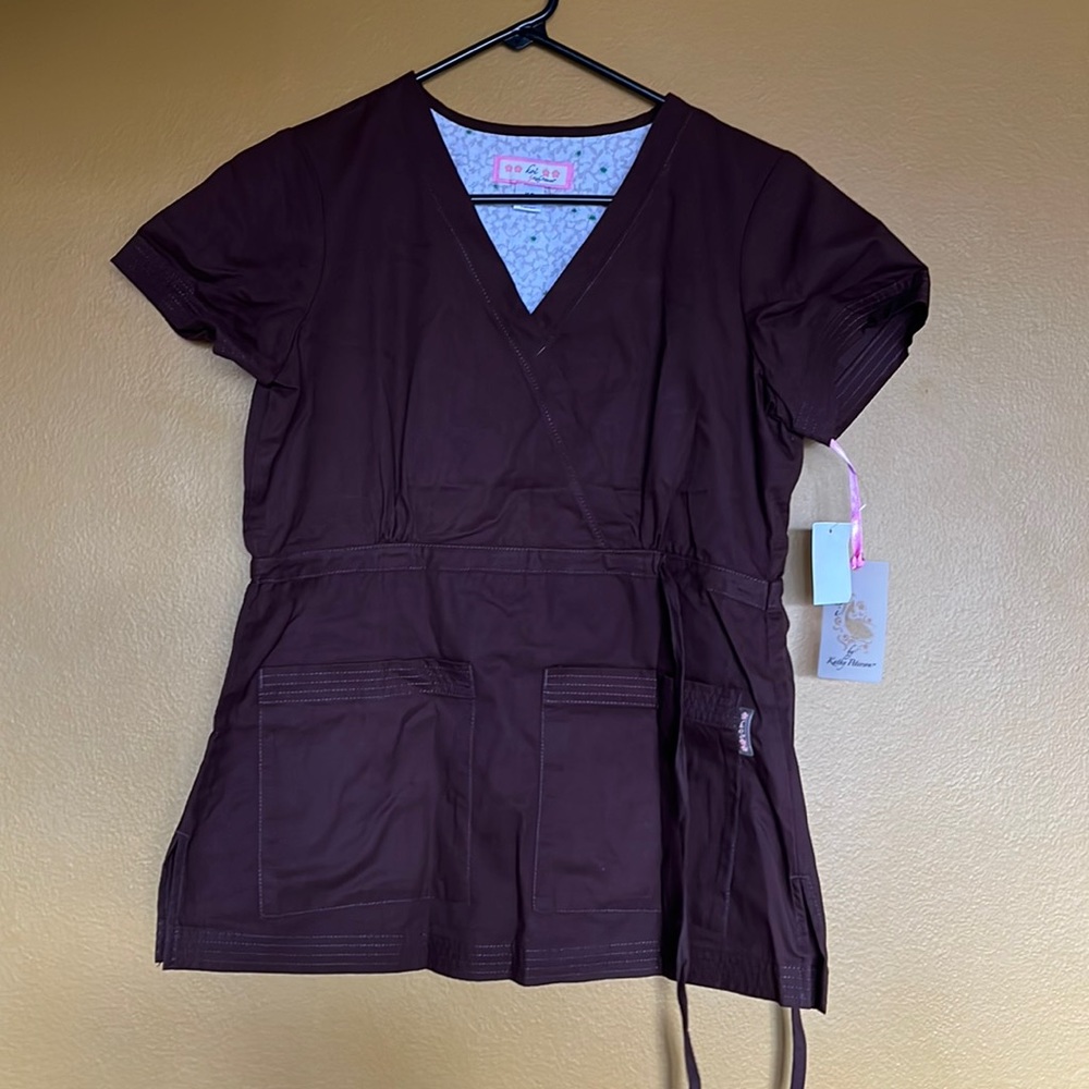 NEW Koi Katy Peterson Brown Scrub Top XS